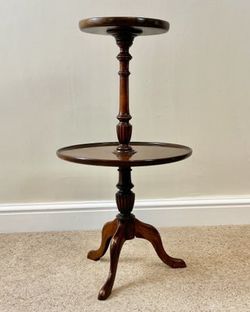 Antique English Victorian Mahogany 2-Tier Dumb Waiter, 1890s