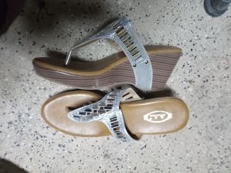 Italina Rhinestone Embellished Thong Sandals - Silver & Tan (Women's 10)