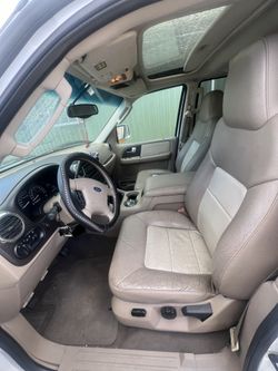 2003 Ford Expedition