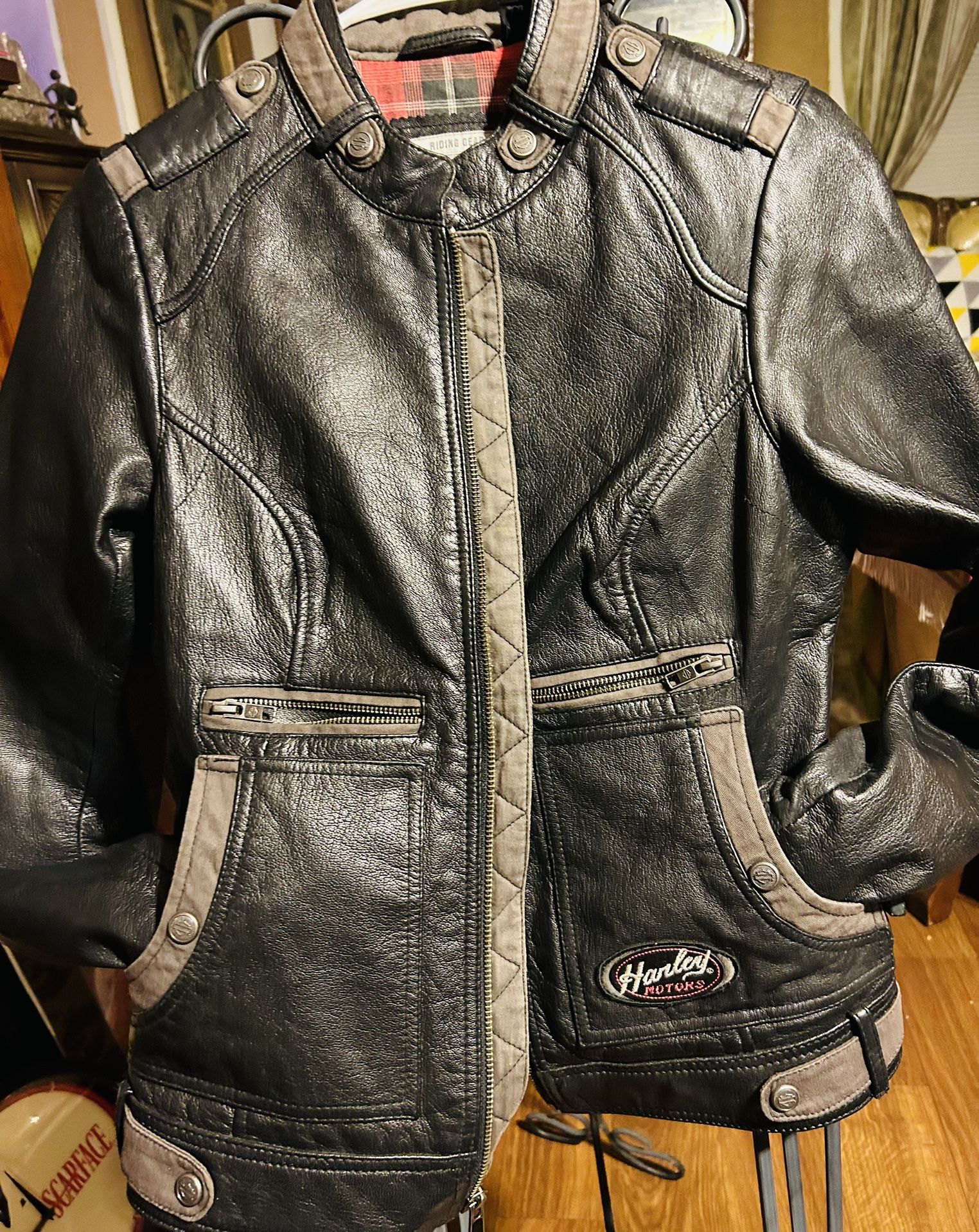 Small Ladies Harley Motors Leather Jacket Like New Condition 16 Wide Shoulder 24 Inch Arm 23 Body Length Excellent Condition