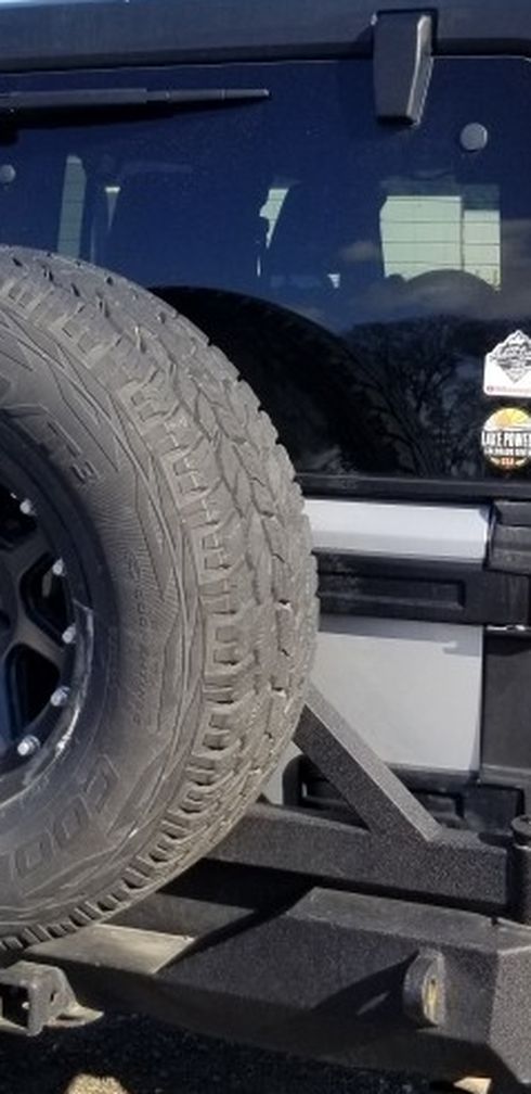 Jeep Wrangler JK/JKU Rear Bumper with Tire Carrier
