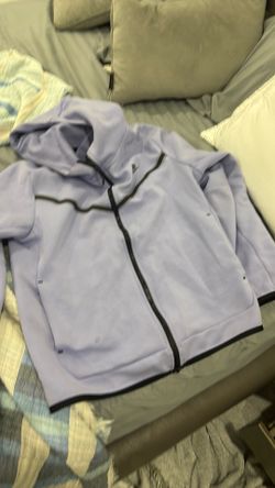 Purple nike tech medium like new