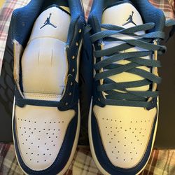Jordan 1 Low Blue Brand New  Size 10