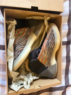 Yeezy QNTM size 8.5