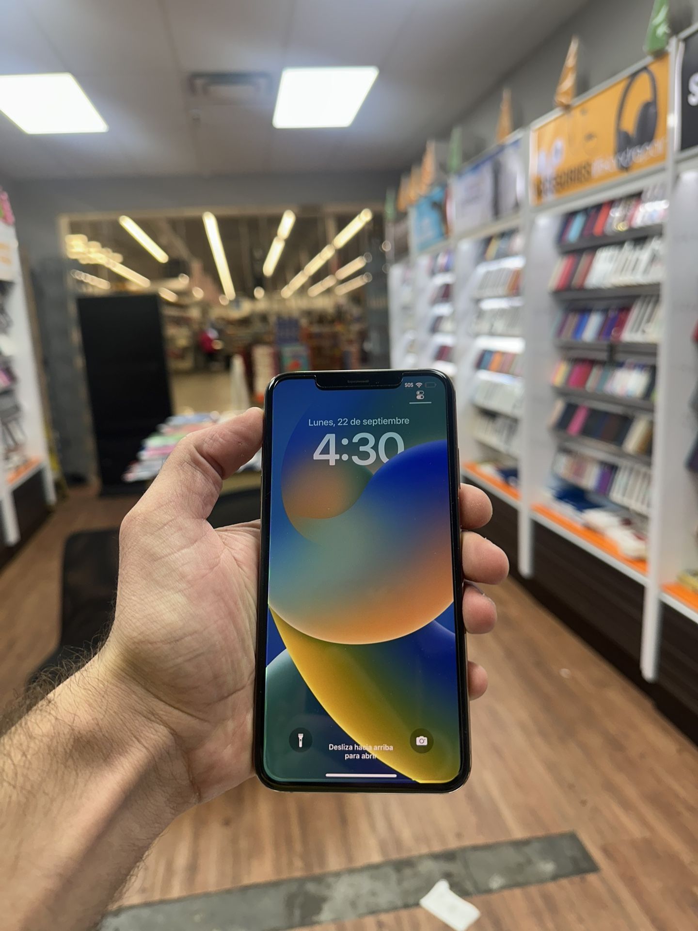 IPhone XS Max unlock 