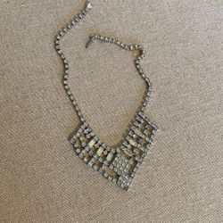 Vintage Crystal Necklace. 
