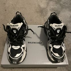 Balenciag Runner