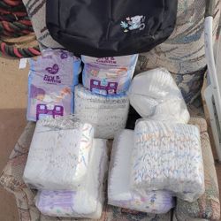 140 Diapers And A Brand New Baby Boom Diaper Bag Diapers Are T4 T5 Size