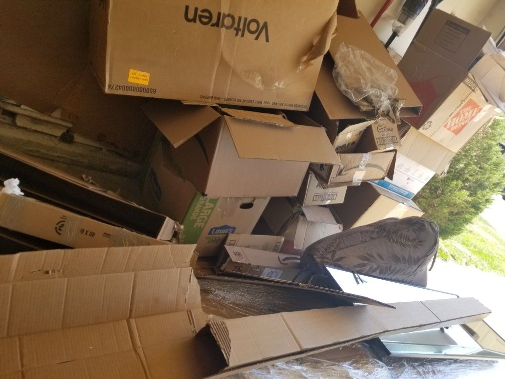 Free boxes/Wrapping Parker Colorado Brookdale lane