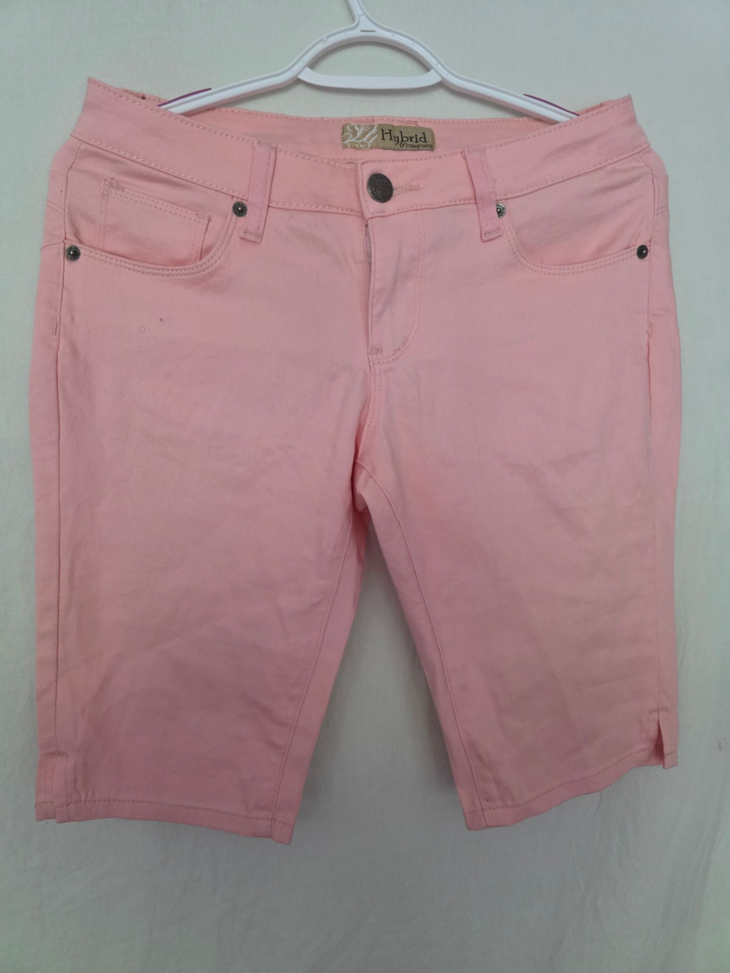 Womens Ultra Comfy Butt Lift Stretch Bermuda City Shorts