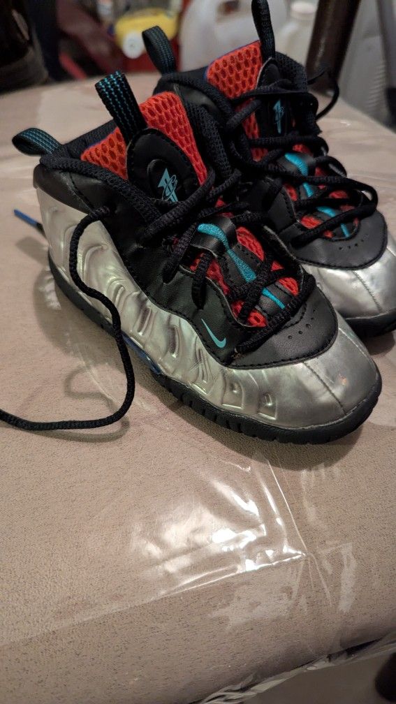 Foamposite Toddler Size 9C