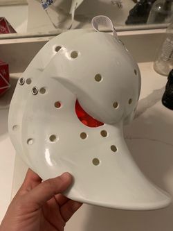 Official Wild Wings Mask