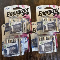 Energizer Ultimate Lithium Bundle