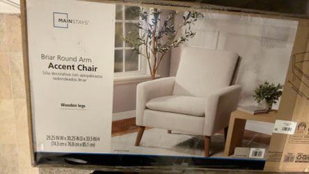 Briar Round Arm Accent Chair