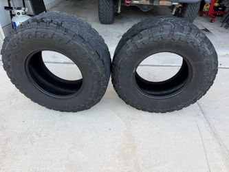 Toyo tires MT 35x12 50r20