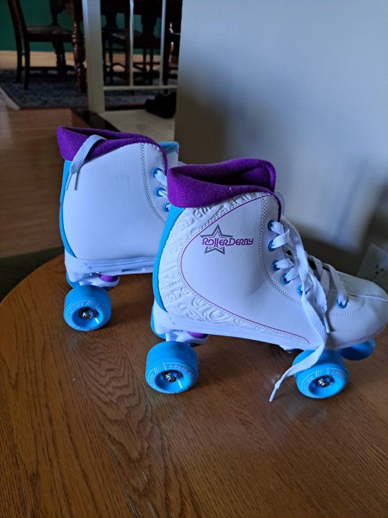 Girls Skates- Size 8