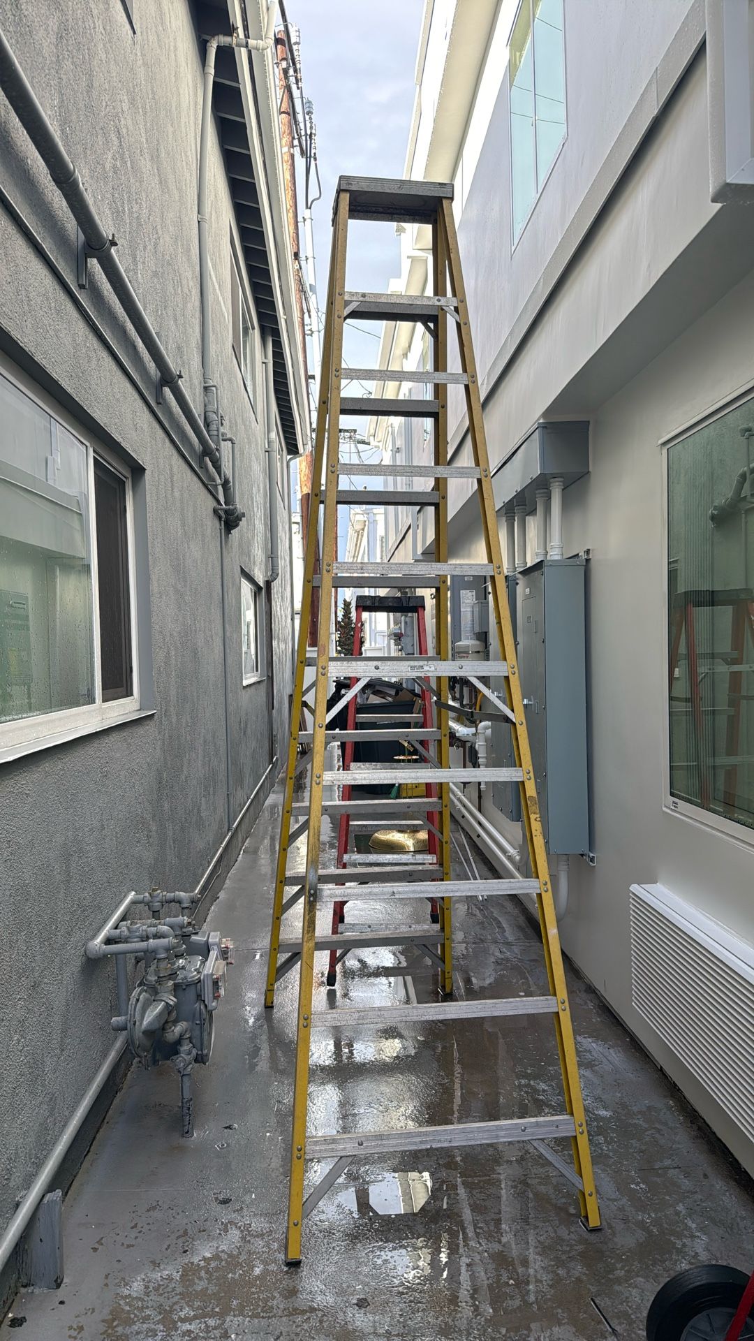 Escapers De 10 Pies Y Una De 6 Pies