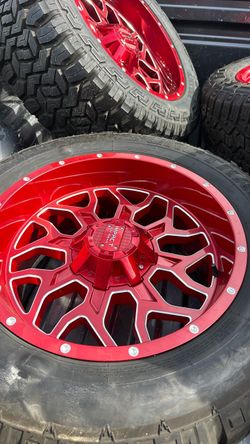 Off road rims an tires