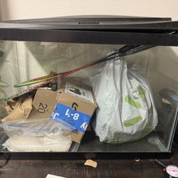 20 Gallon Fish Tank 