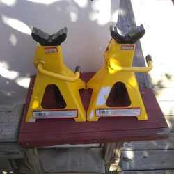 Rally Pair Of 3 Ton Auto Adjustable Stands.