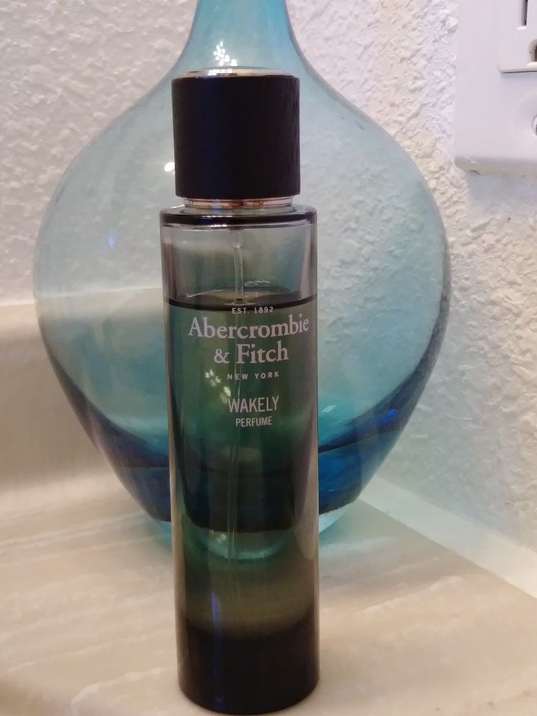❤RARE!❤Abercrombie & Fitch New York -Wakely Perfume💕
