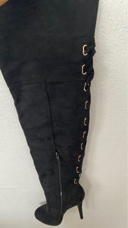 Brand new Heeled boats size 9.5