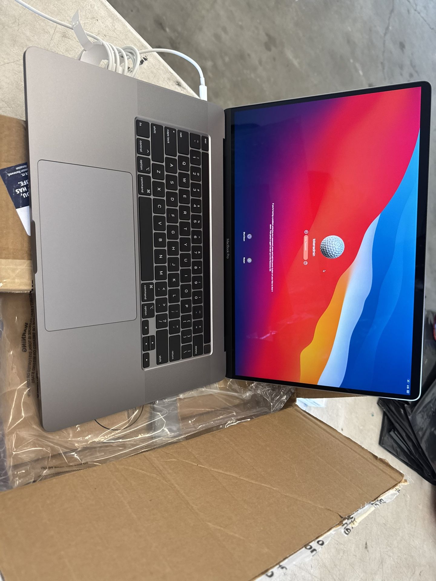Apple MacBook Pro (locked) Like New Condition