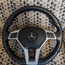 Mercedes Benz E350 Steering Wheel 