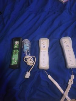 Nintendo wii remotes
