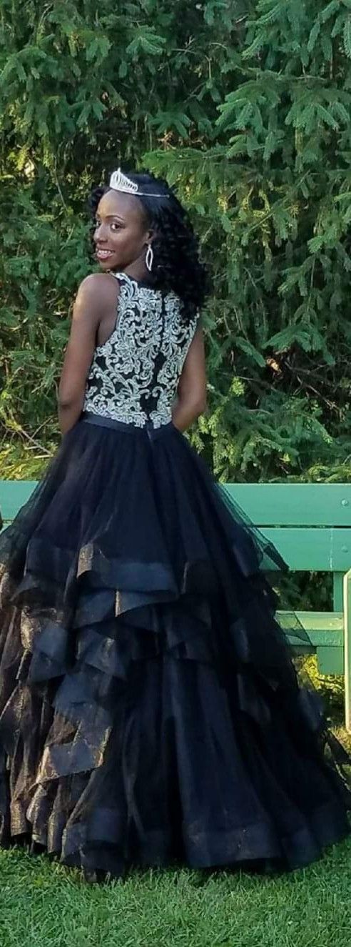 Prom gown