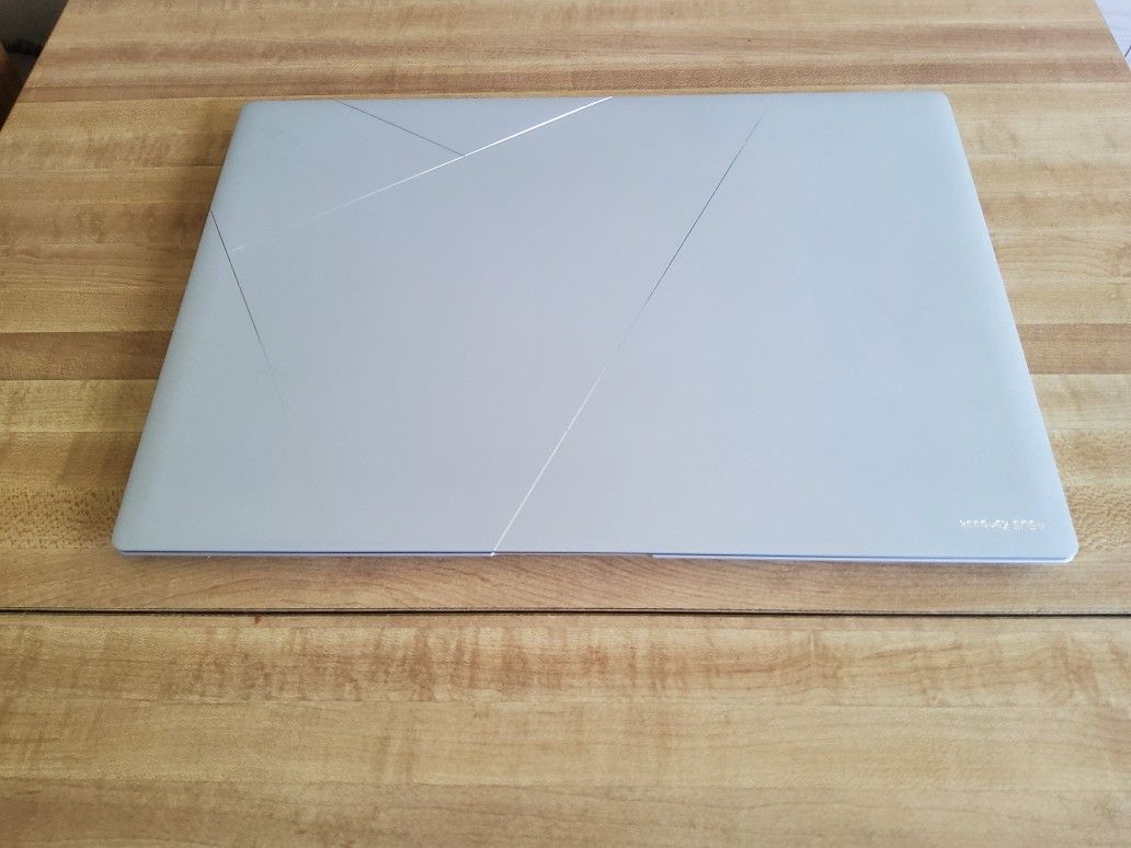 ASUS - Zenbook S 16 16” 3K OLED Touch Screen Laptop - Copilot+ PC - AMD Ryzen AI 9 365 - 24GB Memory - 1TB SSD - Scandinavian White