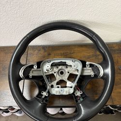 Infiniti M37/M56/Q70 Steering Wheel