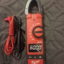 Milwaukee Voltage Detector