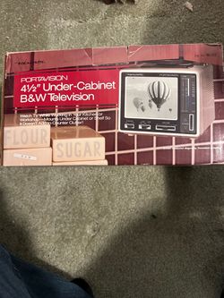 Realistic Portavision 4.5" Under-Cabinet B&W TV
