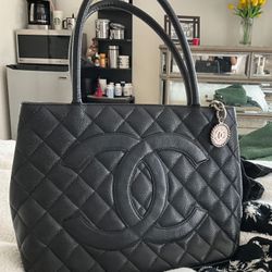 Authentic Chanel Vintage Medallion Grained Black Purse With Silver Accents