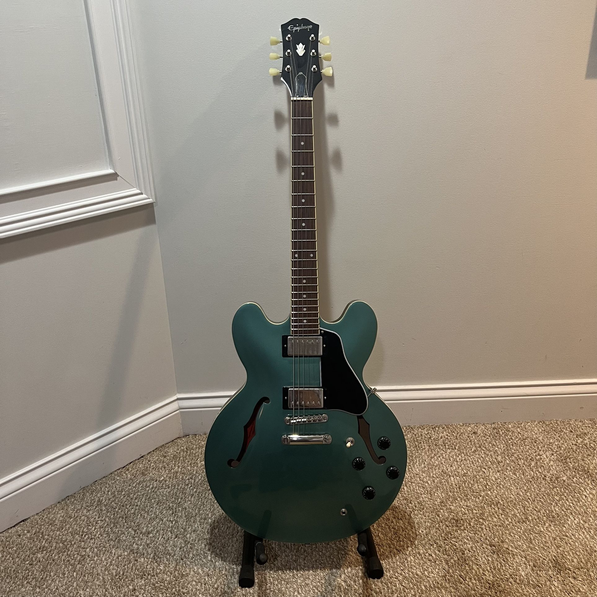 Epiphone ES-335 Traditional Pro Semi-Hollow Electric Guitar Inverness Green Barely Played OBO