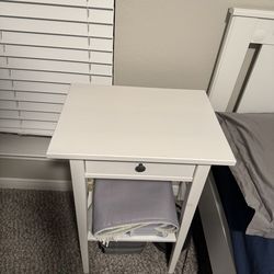 HEMNES Nightstand