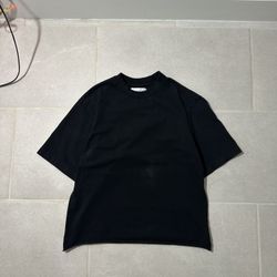 Black T-shirt, Size S