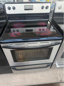 Frigidaire clean and working
