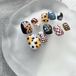 Yayoi Kusama-Inspired Handmade Press-On Nails – Super Unique & Cute!