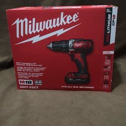 M18 Lithium-Ion Cordless 1/2 in. Hammer Drill Driver Kit with(2) 1.5Ah Batteries, Charger and Hard Case