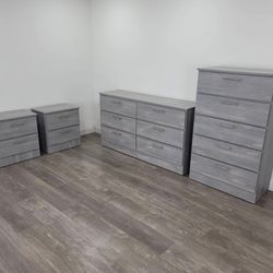 Dresser, Chest And 2 Nightstands - Comoda, Gavetero Y 2 Mesitas De Noche 