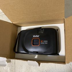 Unused Vintage Vivitar IC 111 Focus Free Camera