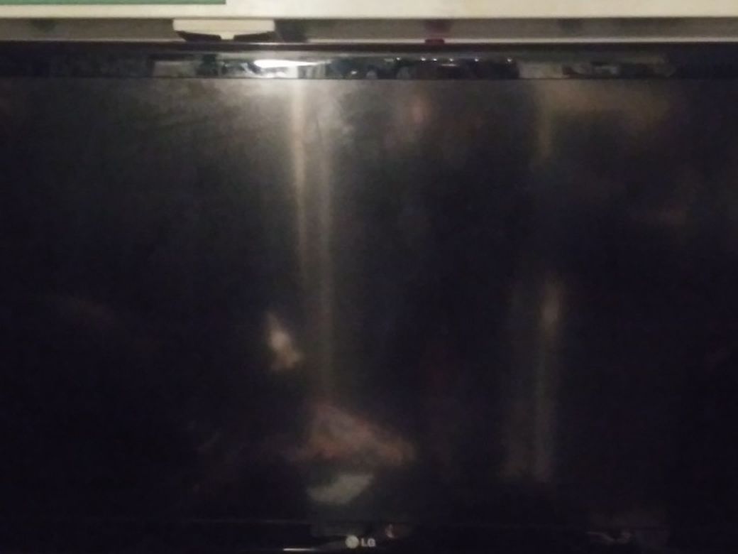 LG 47 " Smart Tv 47lk520