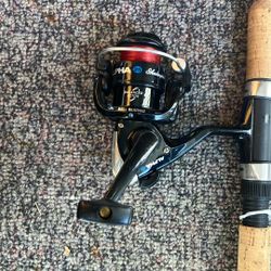 Daiwa D Shock With Shakespear Alpha 25 Spinning Reel