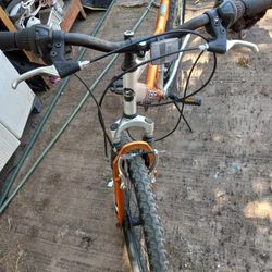 Bike NEXT 26inch 18speed Very Good Tires And New Tubes Work Perfect Evrything Is Good 