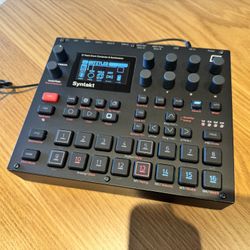 Elektron Syntakt