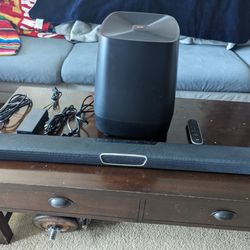 Polk Soundbar with subwoofer 