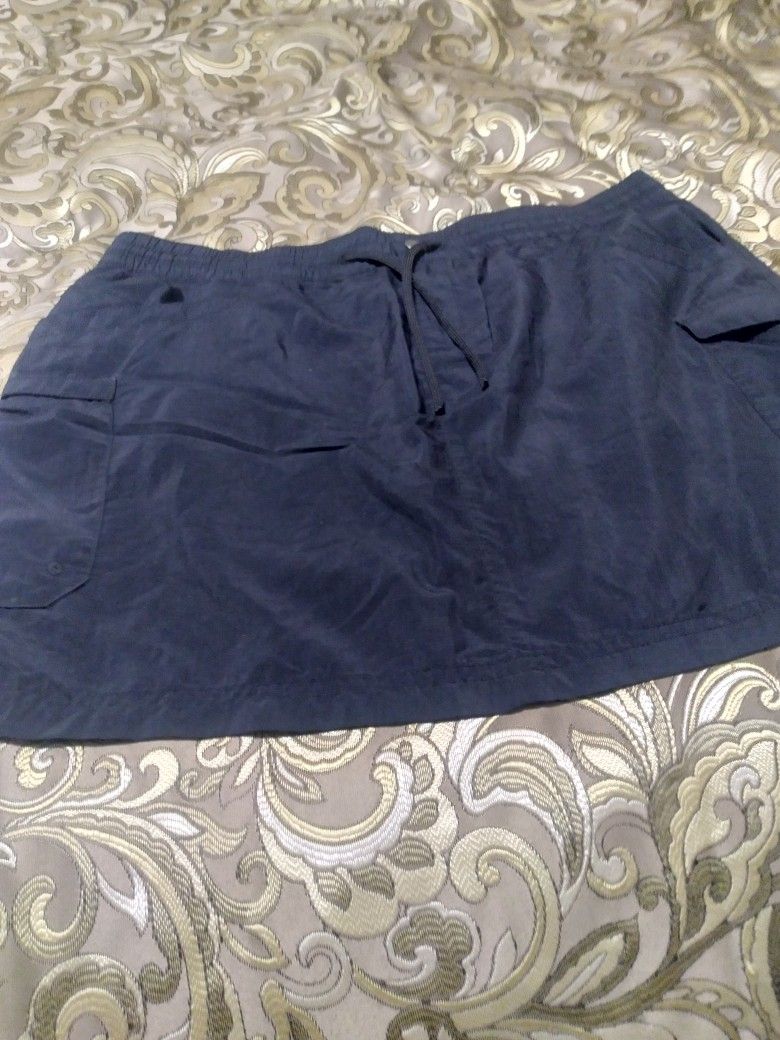Black Columbia Skort