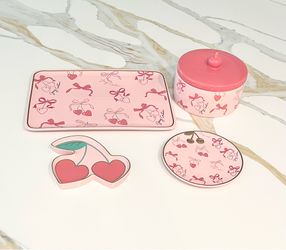 Juicy couture jewelry trinkets